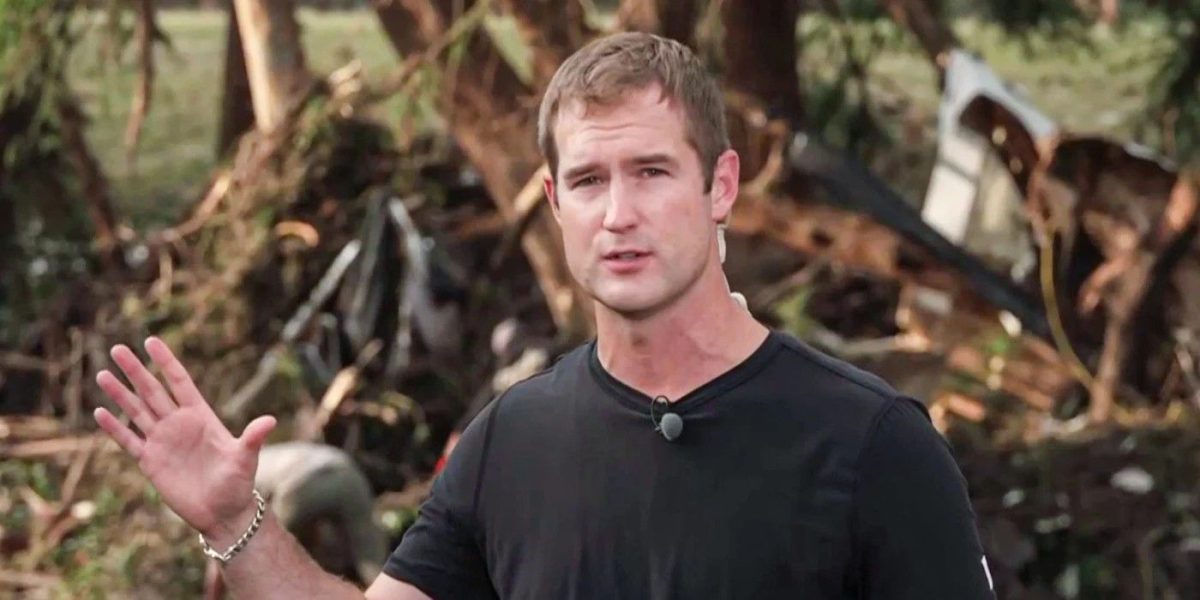 Cómo un corresponsal de noticias de NBC cubrió las mortales inundaciones de Texas que su propia madre escapó