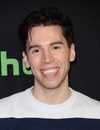 Disparo en la cabeza de Jordan Gavaris en el Centro Paley para los 34º Paleyfest anual de los medios