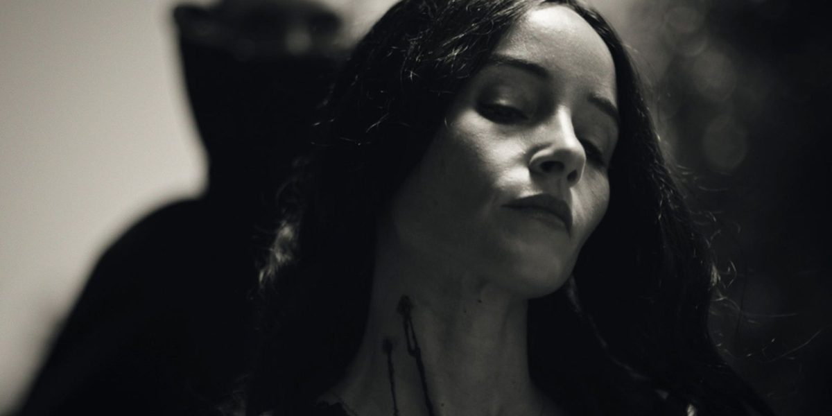 Abraham's Boys: A Dracula Story Review: Podría contar la cantidad de sustos genuinos en este vampiro decepcionante Western por un lado