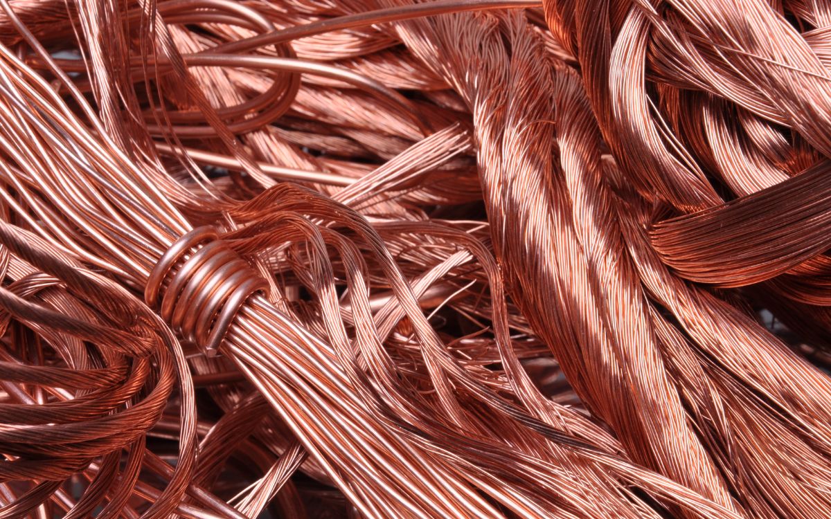 El cobre se dispara a máximos históricos en EU tras el anuncio de aranceles del 50 %