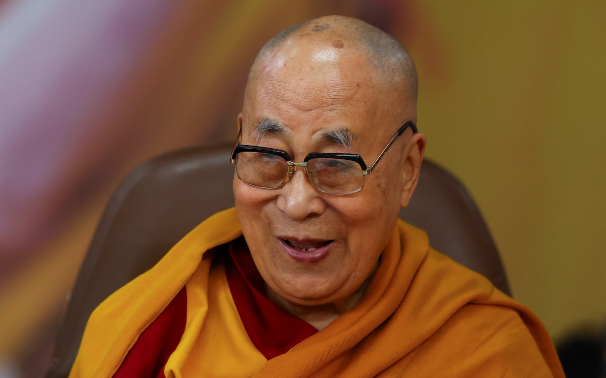 El dalái lama cumple 90 años y recibe apoyo internacional