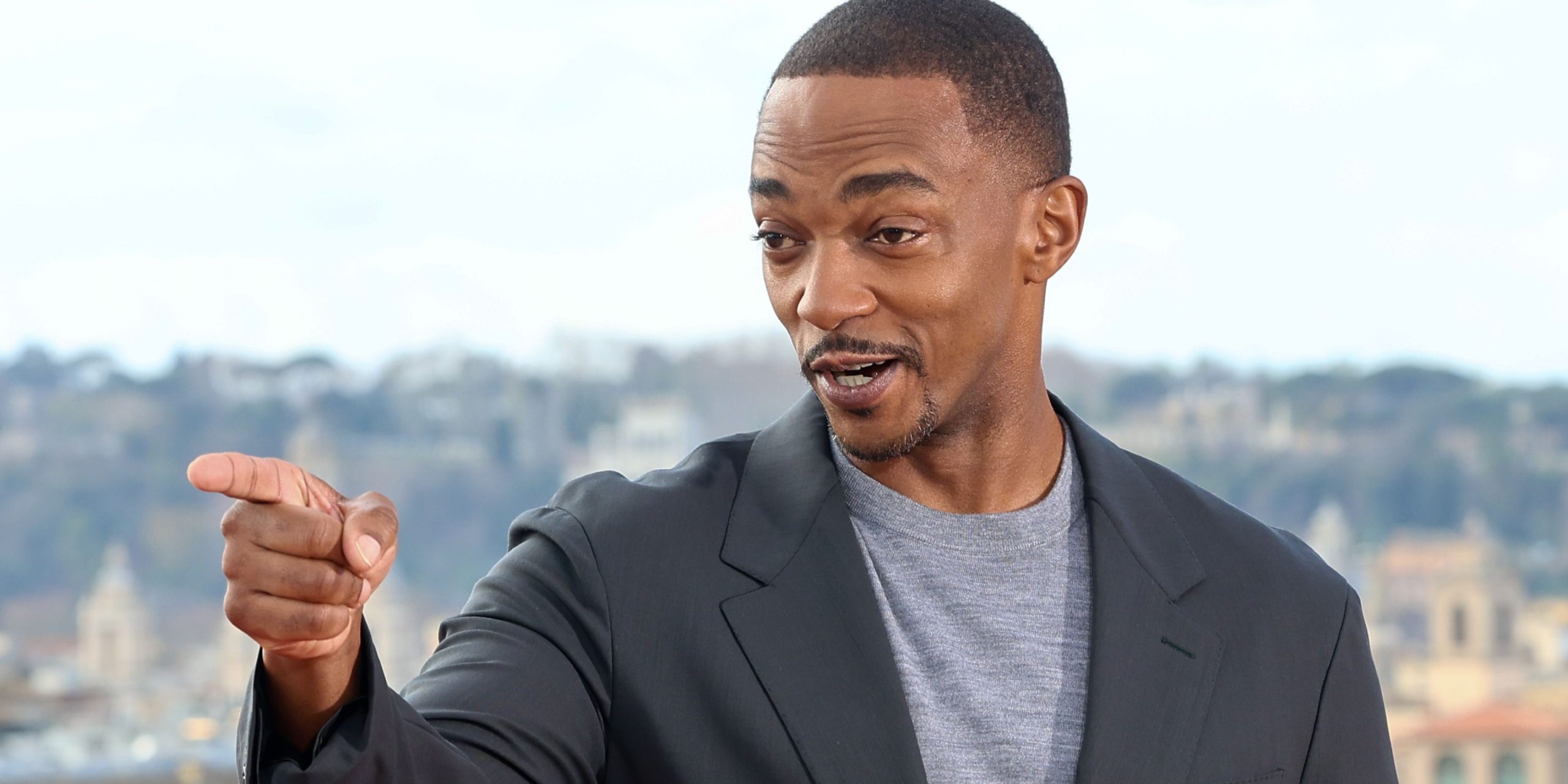 El programa de televisión principal de Anthony Mackie regresa con el trailer de la temporada 2