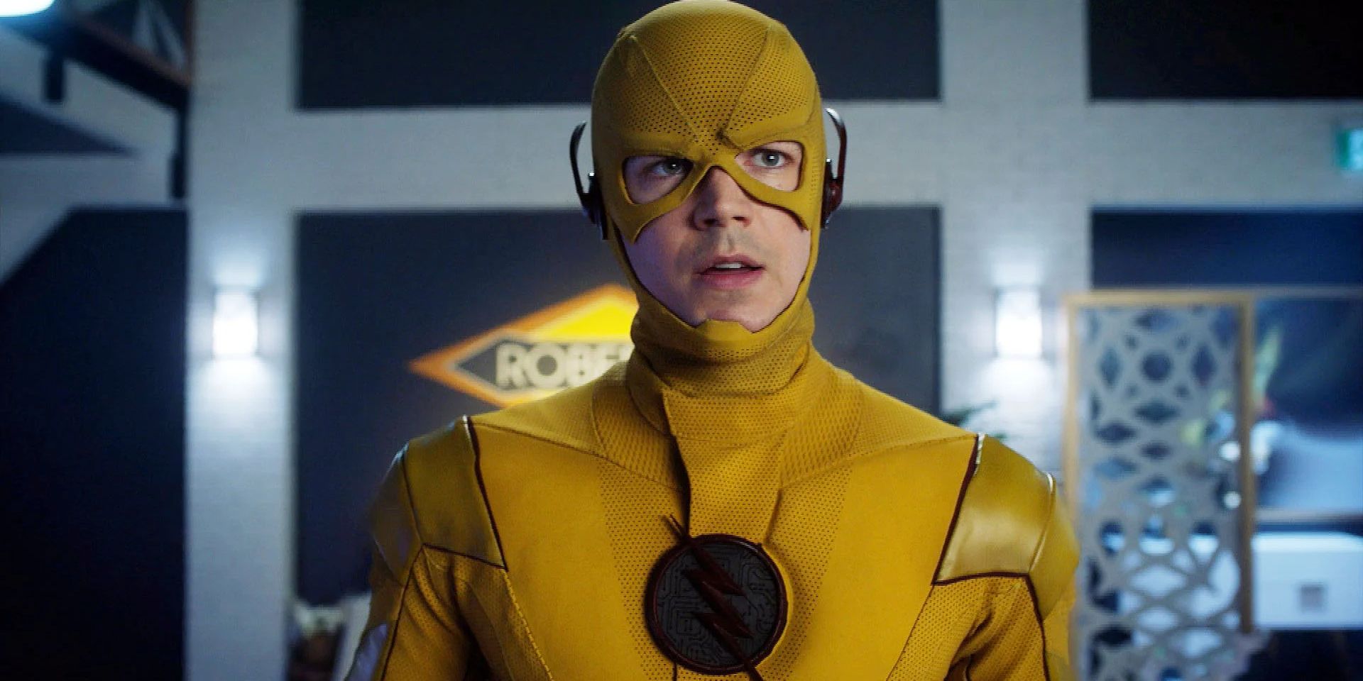 Grant Gustin revela la escena de la pelea flash que no le gustó y cómo trató de hacer que el programa lo cambiara