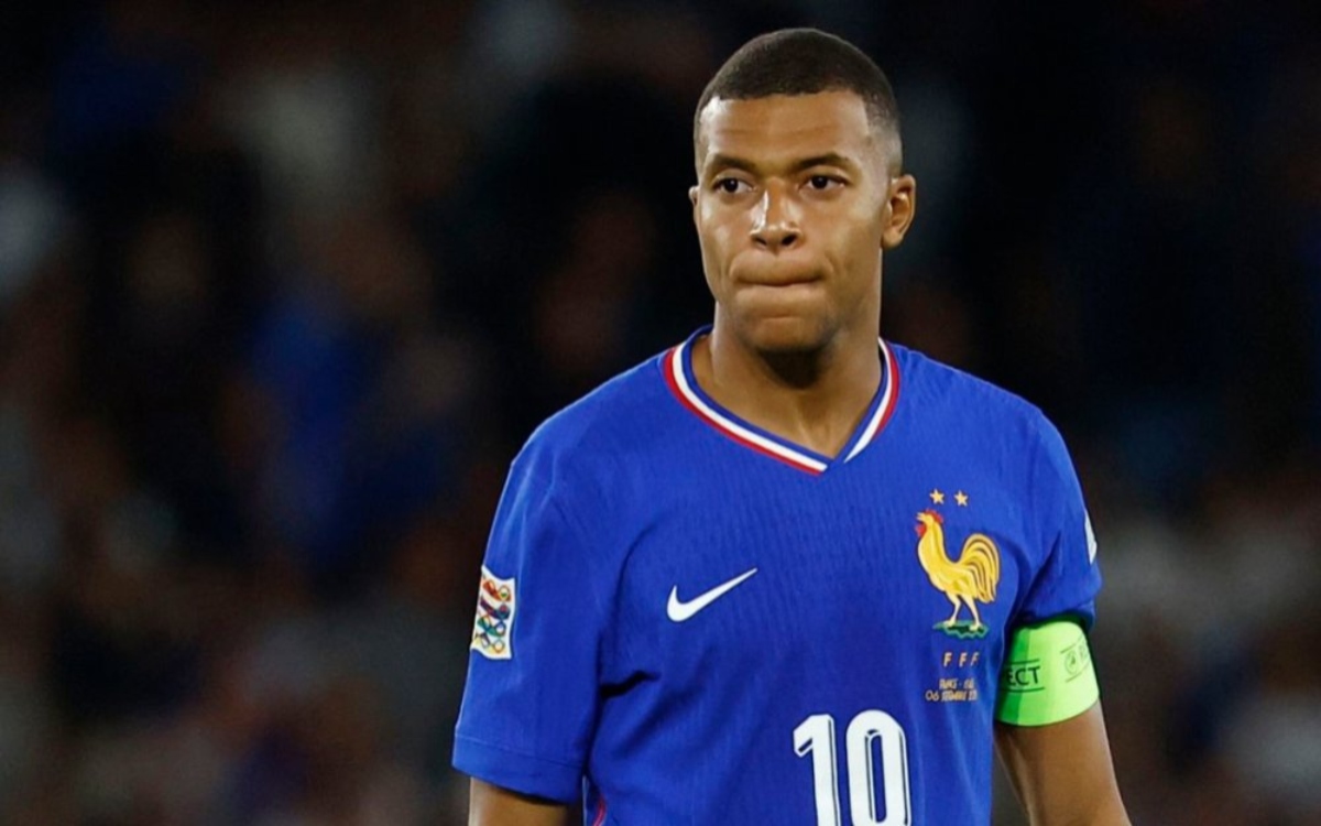 Investigan donaciones de Mbappé a cinco policías franceses