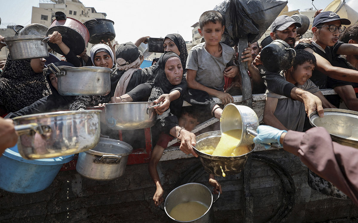 Israel anuncia la distribución de ayuda mientras Hamás cifra en casi 150 los muertos por desnutrición