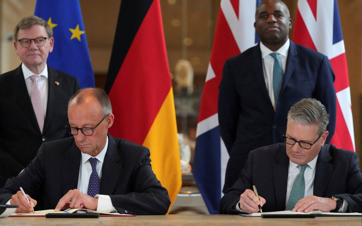 Su mayor acuerdo desde la II Guerra Mundial: Londres y Berlín pactan ayuda militar