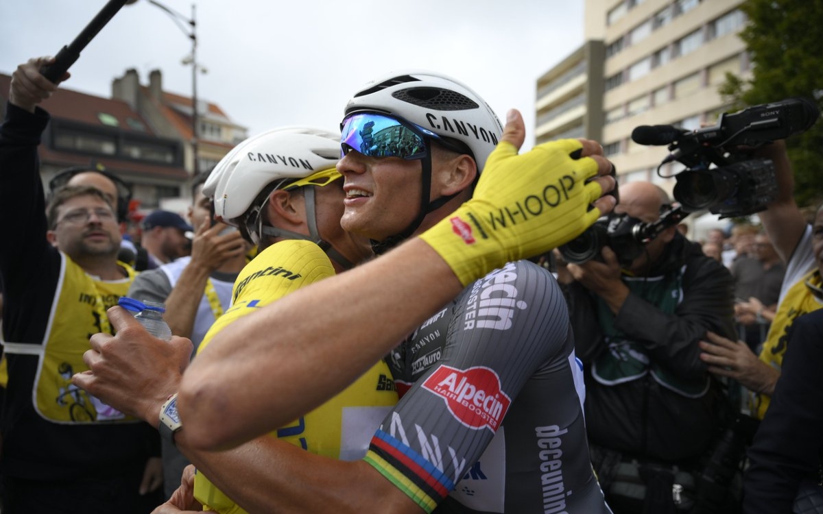 Tour de Francia: Van der Poel bate a Pogacar y viste de amarillo en la Etapa 2 | Video