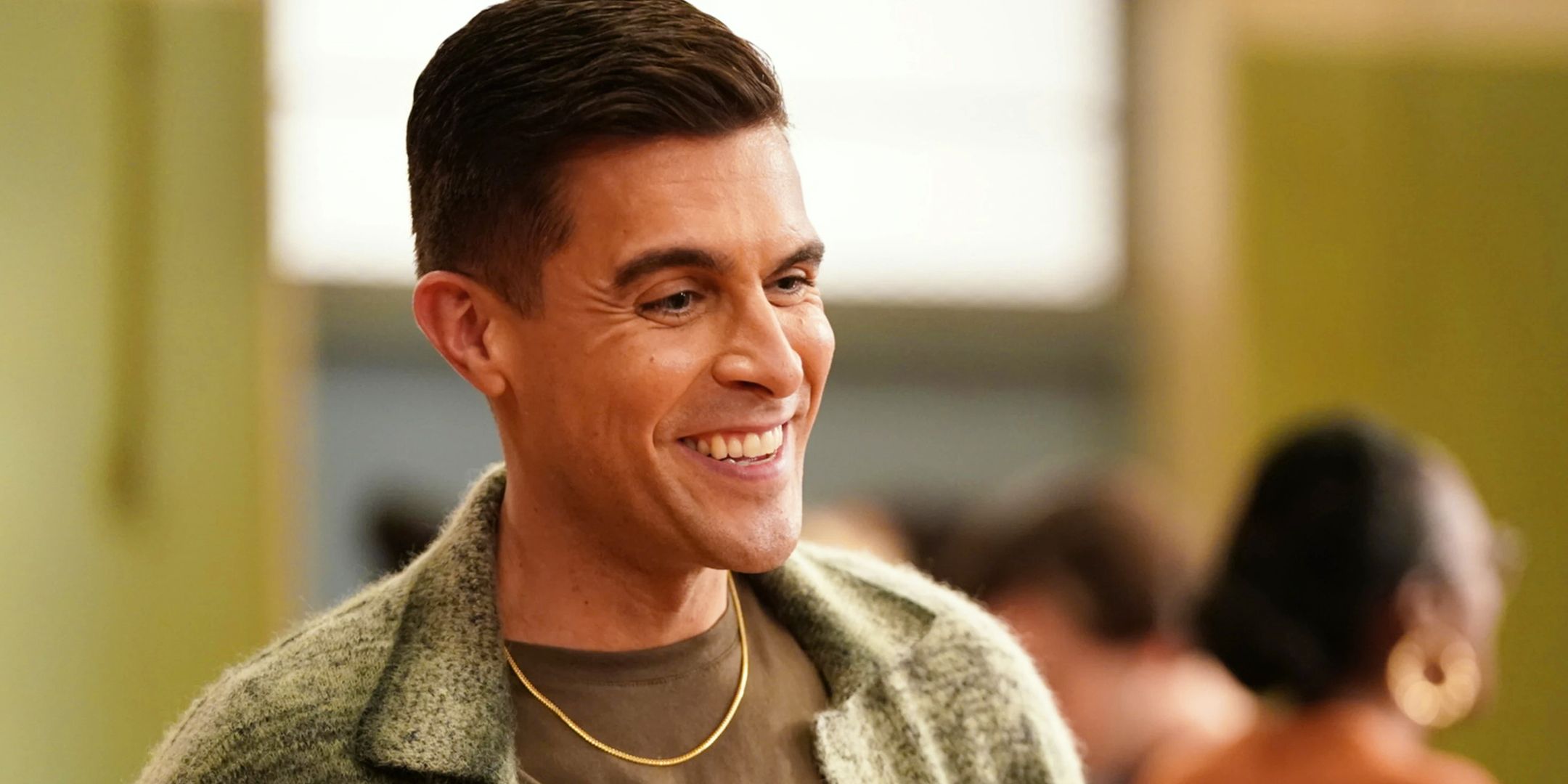 Oh no, la temporada 5 de la primaria de Abbott puede estar escribiendo un personaje favorito de los fanáticos después de las noticias de Josh Segarra