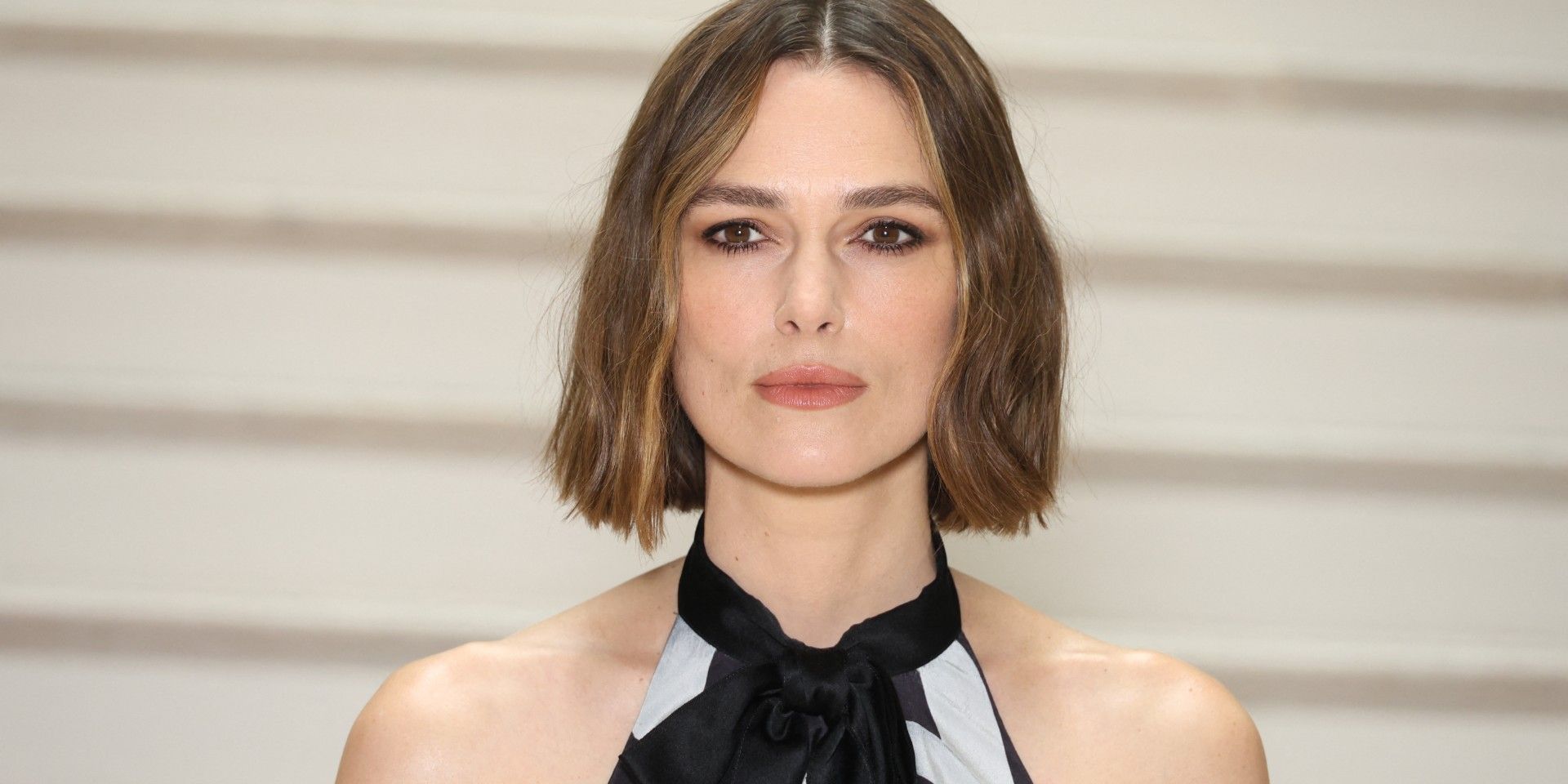 El nuevo thriller de Netflix de Keira Knightley basado en NYT Bestseller obtiene una fecha de lanzamiento y nuevas imágenes