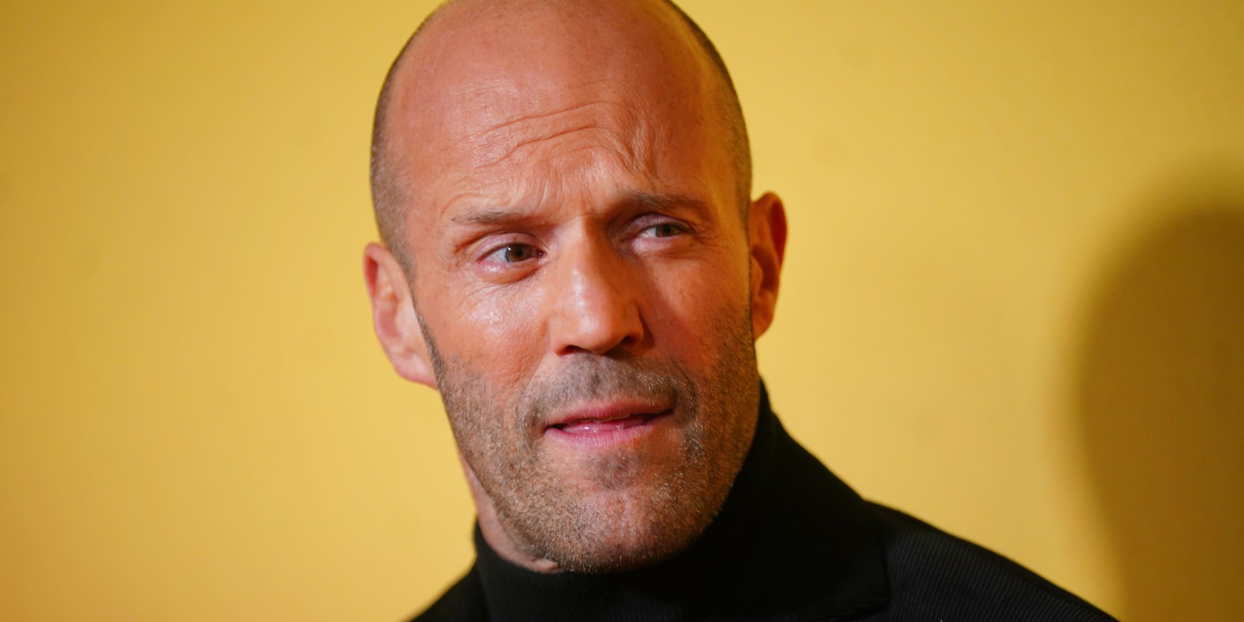 Las 8 franquicias de películas de Jason Statham, clasificadas peor a la mejor (número 1 definió su carrera)