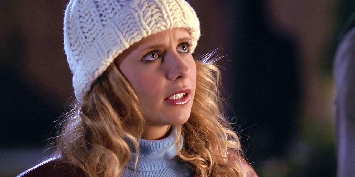 Sarah Michelle Gellar se une con la nueva estrella de Buffy en el video de entrenamiento de Slayer de Vampire