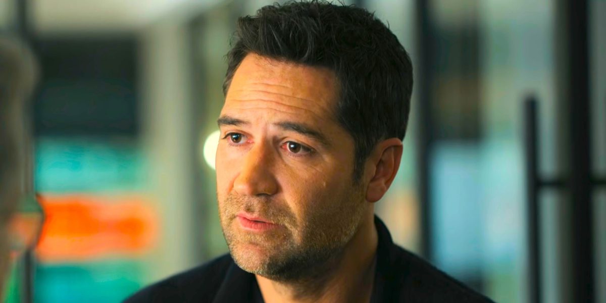 Hace 7 años, Manuel García-Rulfo interpretó a Mickey Haller completo opuesto al 86% RT de Mickey Haller en el 86% de RT de Lincoln Lawyer Creator