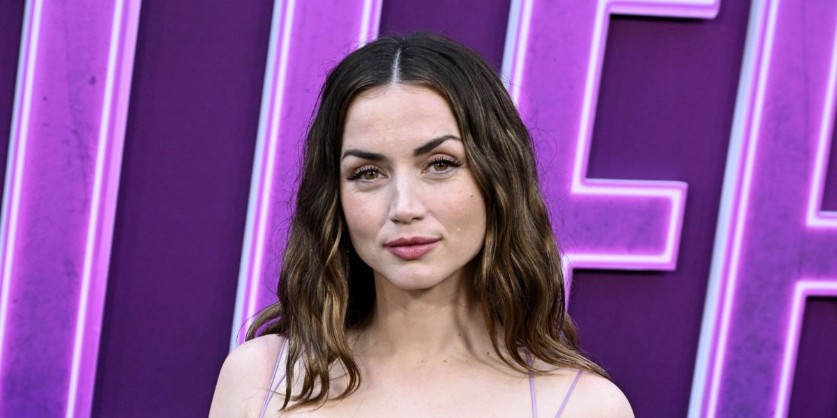 Ana de Armas, Sydney Sweeney y Vanessa Kirby enfrentan su mayor amenaza en el nuevo trailer de clasificación R