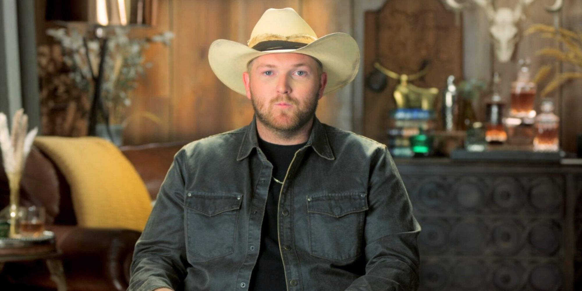 Este miembro del elenco de la dinastía McBee continúa su comportamiento cuestionable en medio de escándalos de acumulación