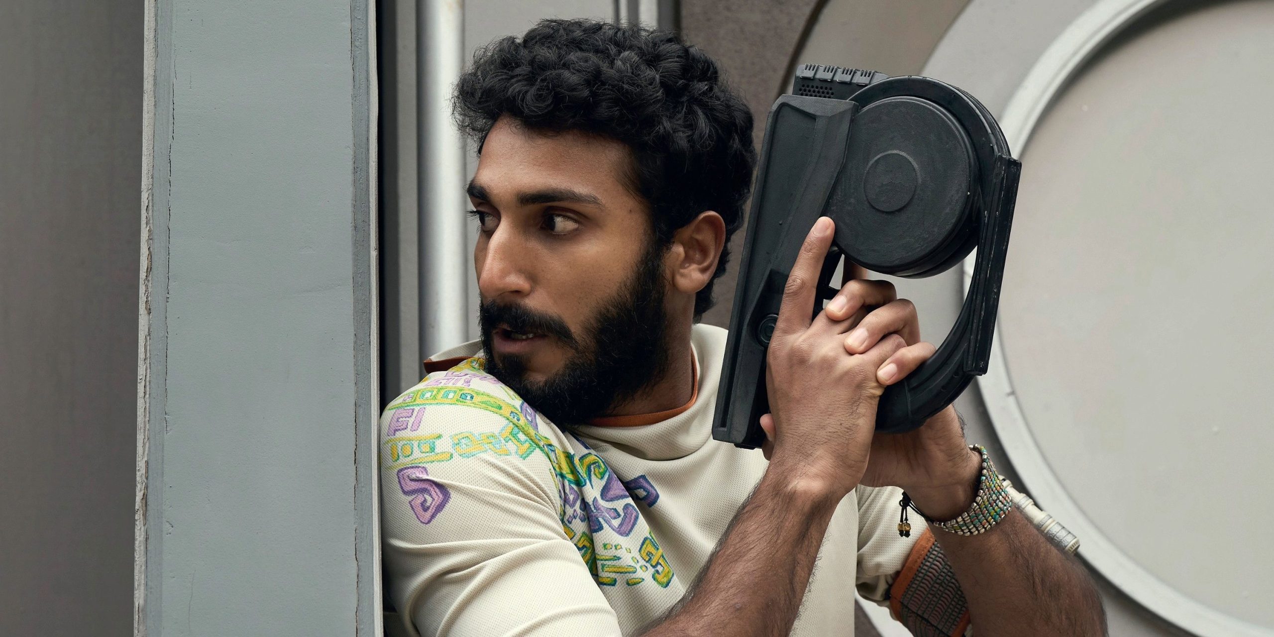 El éxito de ciencia ficción del 96% RT de Apple TV+tiene una actualización cautelosa de la temporada 2