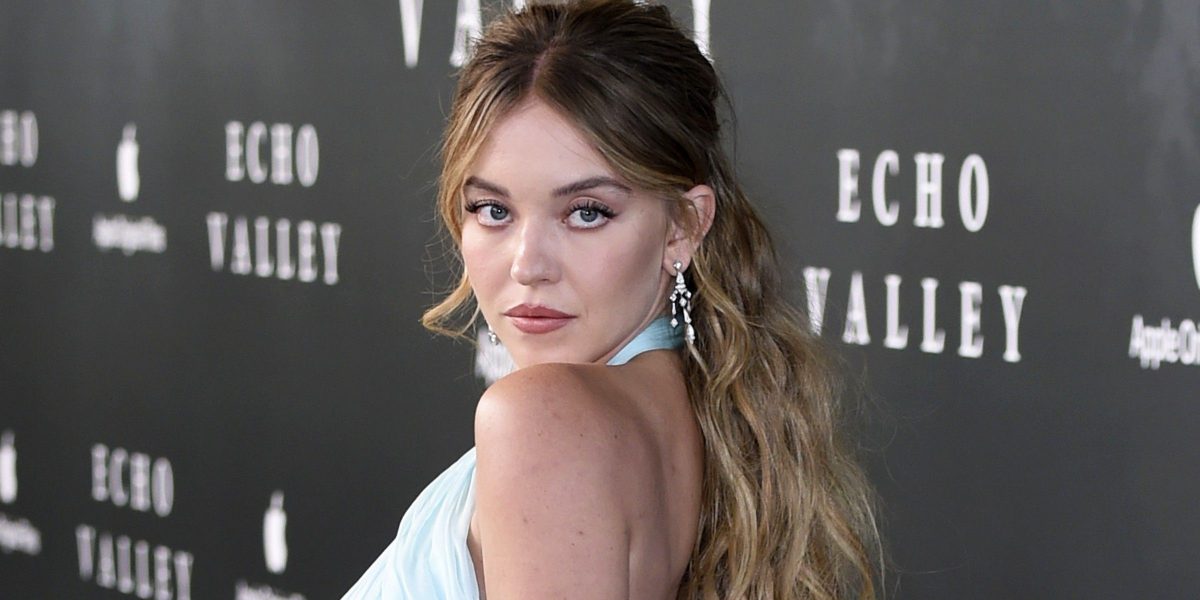 La nueva película occidental de Sydney Sweeney's Quentin Tarantino-esque es una decepción de taquilla