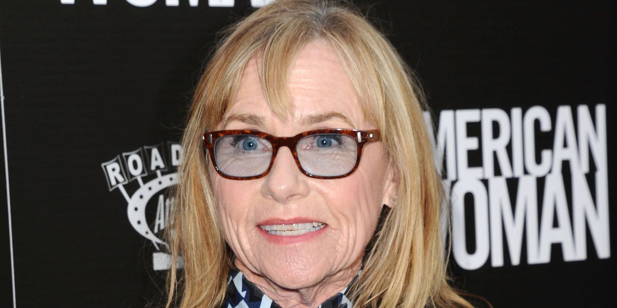 La estrella de Breakout de armas aborda las motivaciones de Gladys y si ella es realmente la tía de Alex