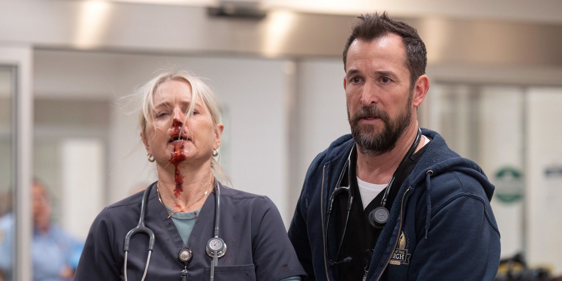 El trailer de la temporada 2 de Pitt: el 4 de julio trae un caos sangriento a la sala de emergencias