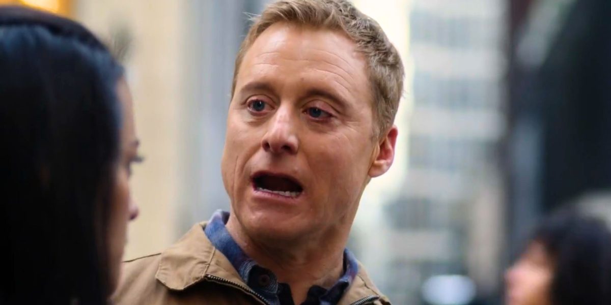 El final de alienígena residente hace un cambio masivo a la historia de origen de Harry