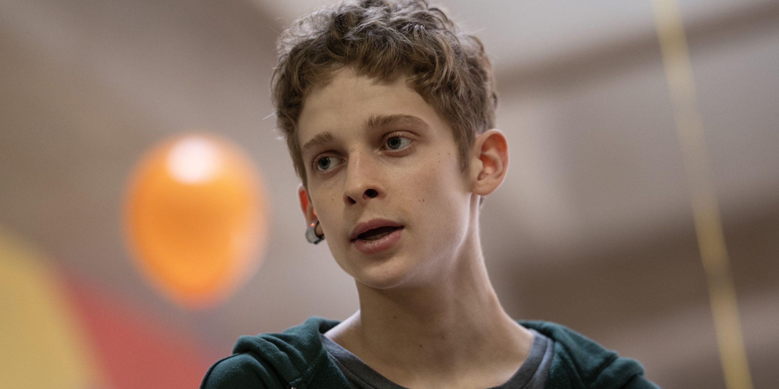 Las revelaciones de finalización de la temporada 1 del Instituto explicadas por Stephen King Star