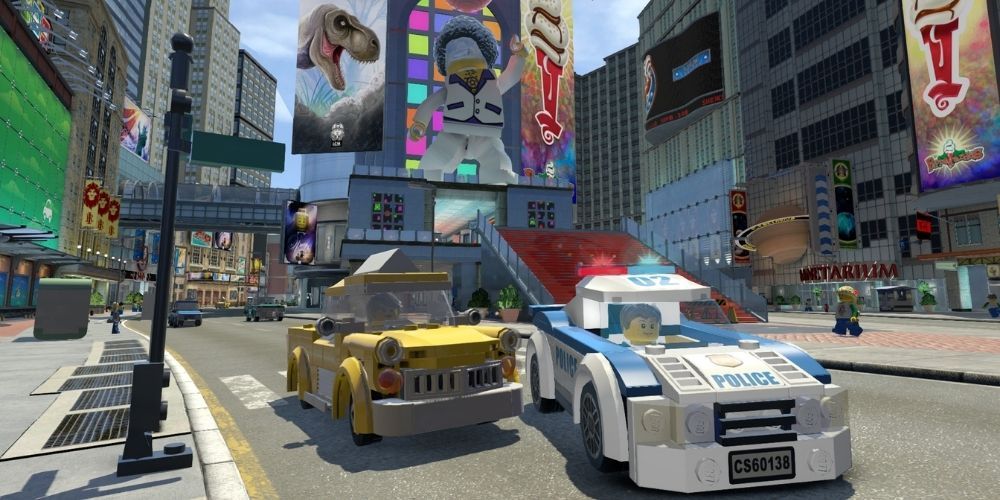 Se produce una persecución policial de estilo GTA en la ciudad de Lego encubierta