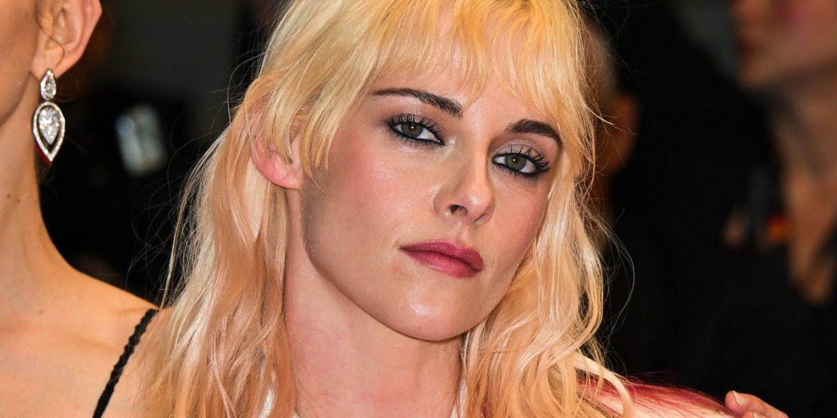 El debut como director del 93% de Kristen Stewart recibe un lanzamiento crucial para calificar para los Oscar