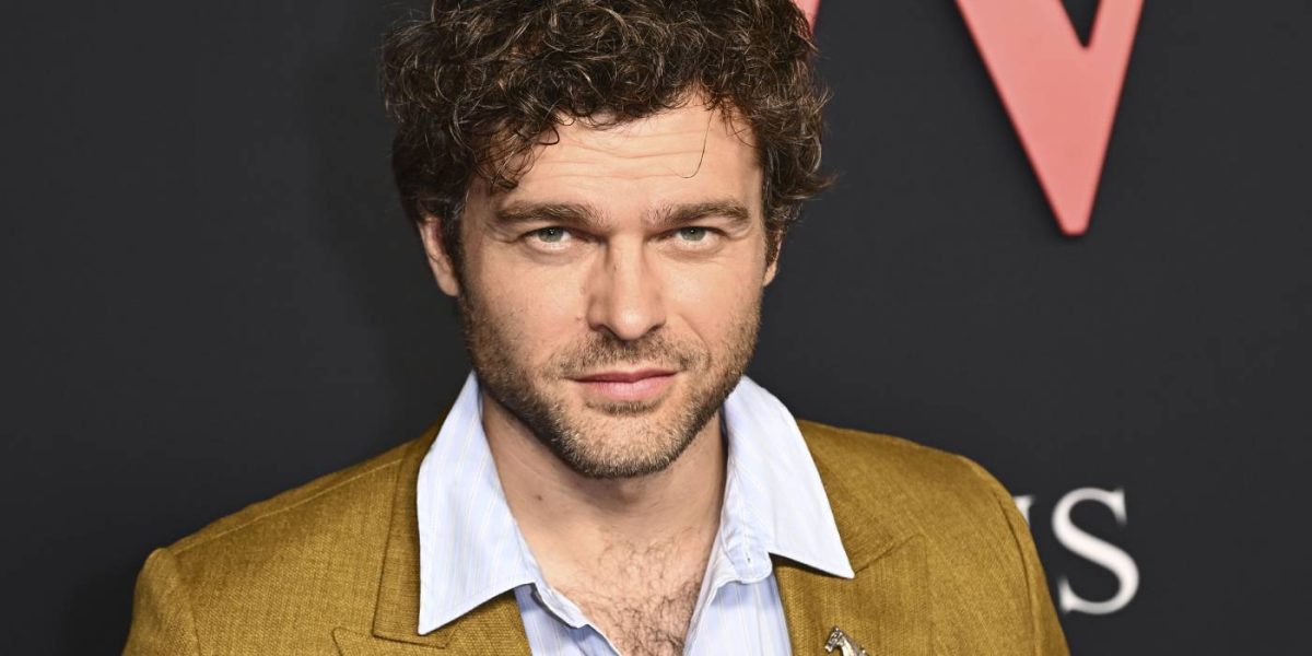 Armas y el clásico relanzado de Steven Spielberg Beat 3 nuevas películas en la taquilla