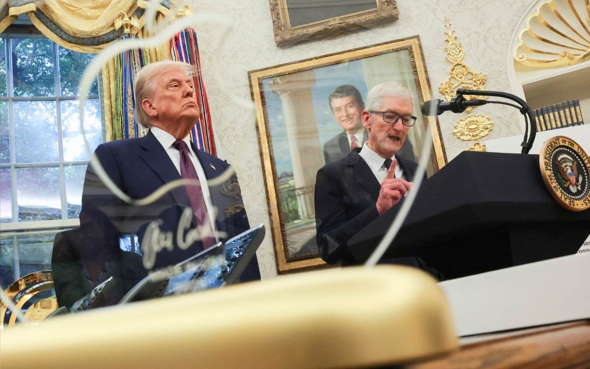 Apple cede ante Trump y eleva su inversión a 600 mil mdd en EU