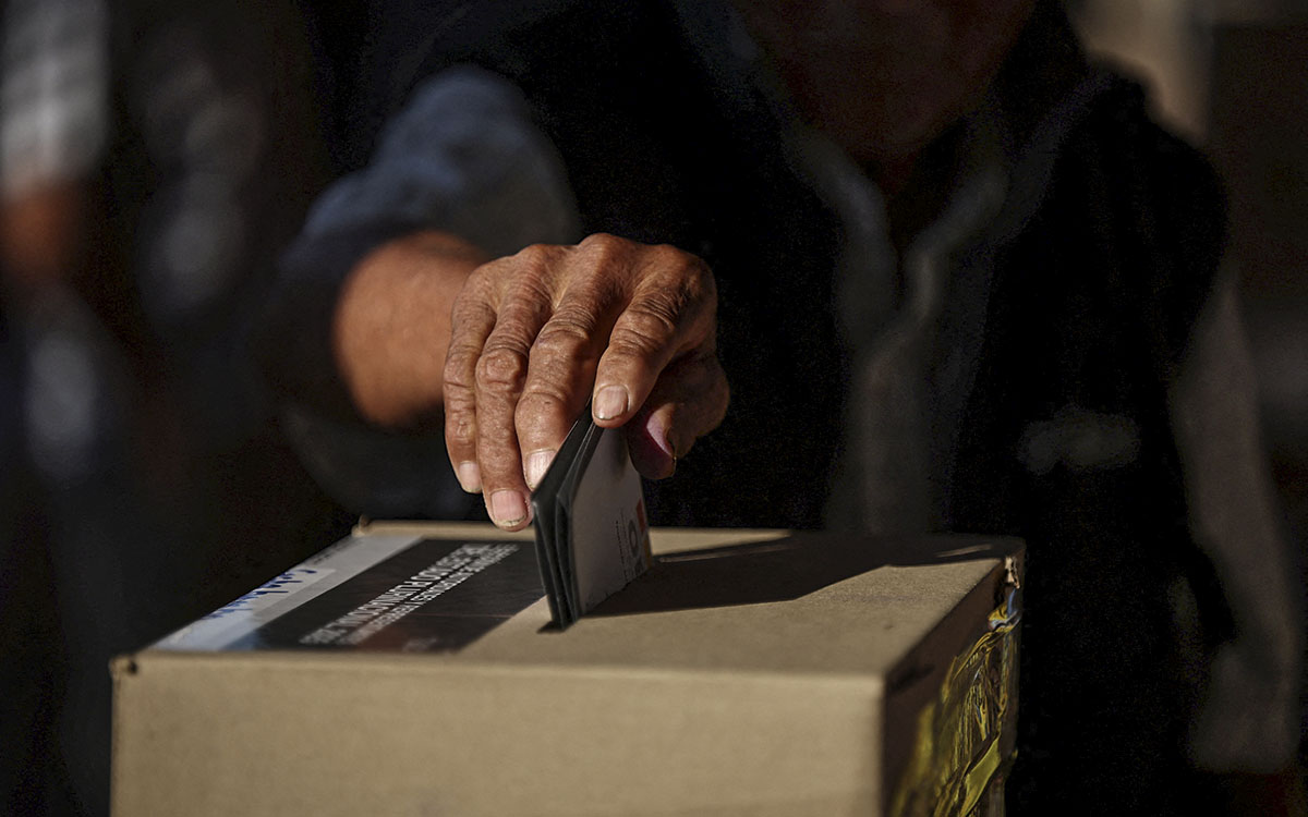 Bolivia elige al sucesor de Luis Arce en unas elecciones marcadas por las divisiones dentro del oficialismo