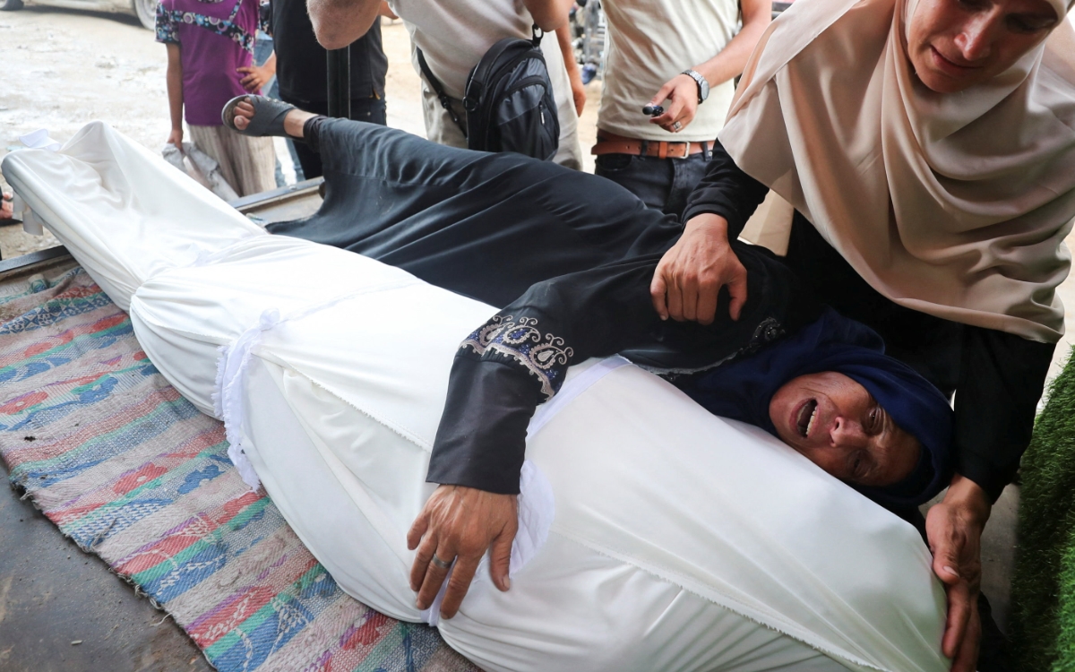 Decenas de miles protestan en Tel Aviv contra los ataques de Israel en Gaza