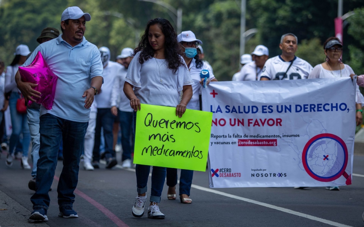 En seis años, mexicanos duplicaron su gasto en medicinas: México Evalúa