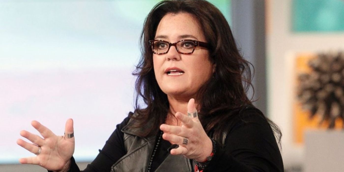 Rosie O'Donnell desde la vista hablando con sus manos superadas.