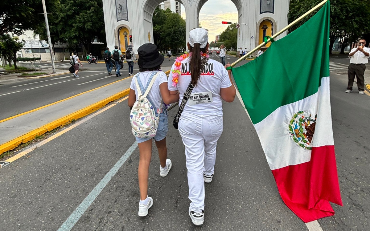 Marchan en 4 entidades por desabasto de medicamentos oncológicos