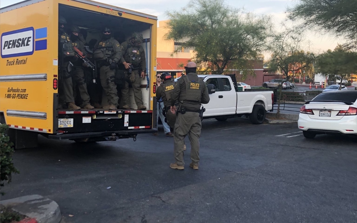 Redadas regresan a Los Ángeles; agentes se esconden en camión de mudanzas