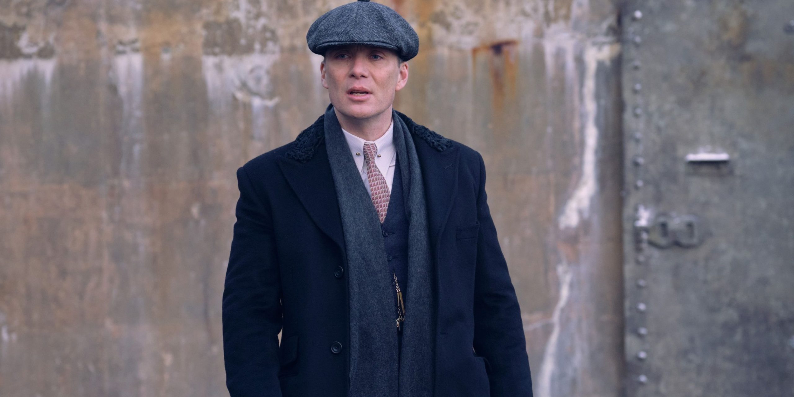 Si te gustan las anteojos peaky, te encantará el sonido del próximo drama de Netflix