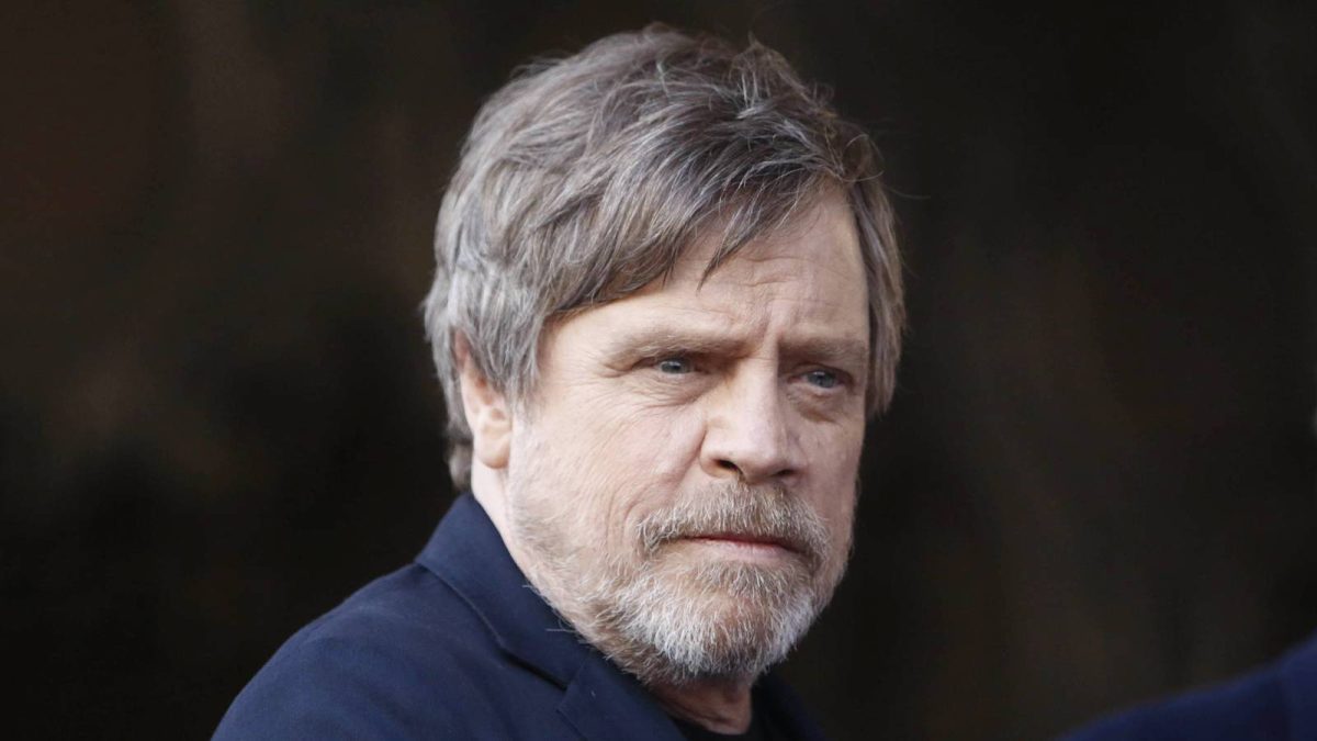 Mark Hamill promociona su villano de Stephen King en la larga caminata: "Me encanta ser odiado"