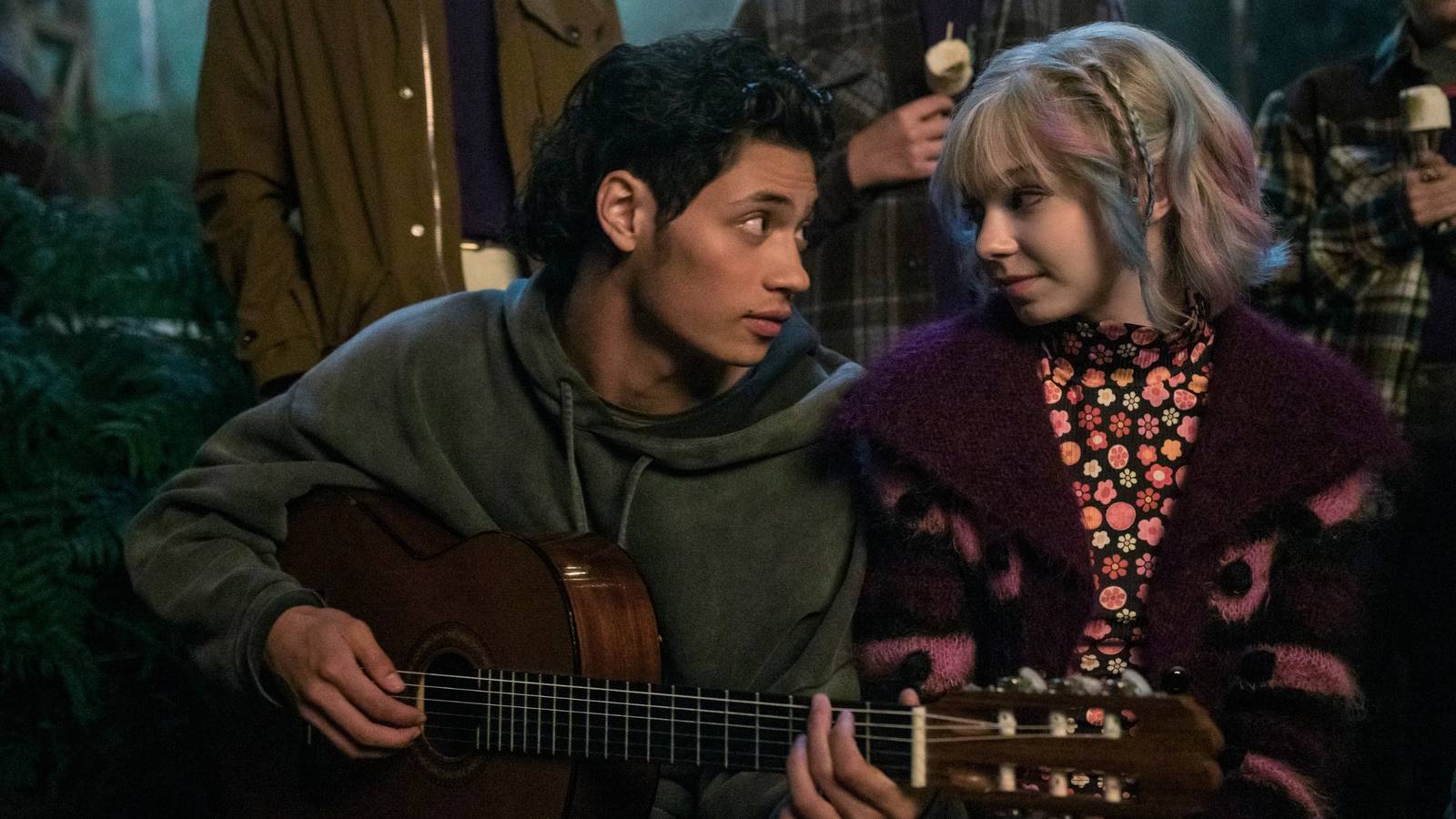 Los verdaderos sentimientos de Bruno por Enid en la temporada 2 del miércoles explicados por Star