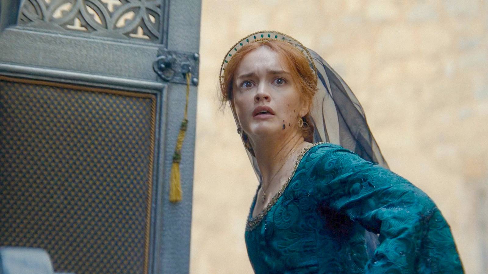 Olivia Cooke no entiende la casa “llena de odio” de los fanáticos del dragón