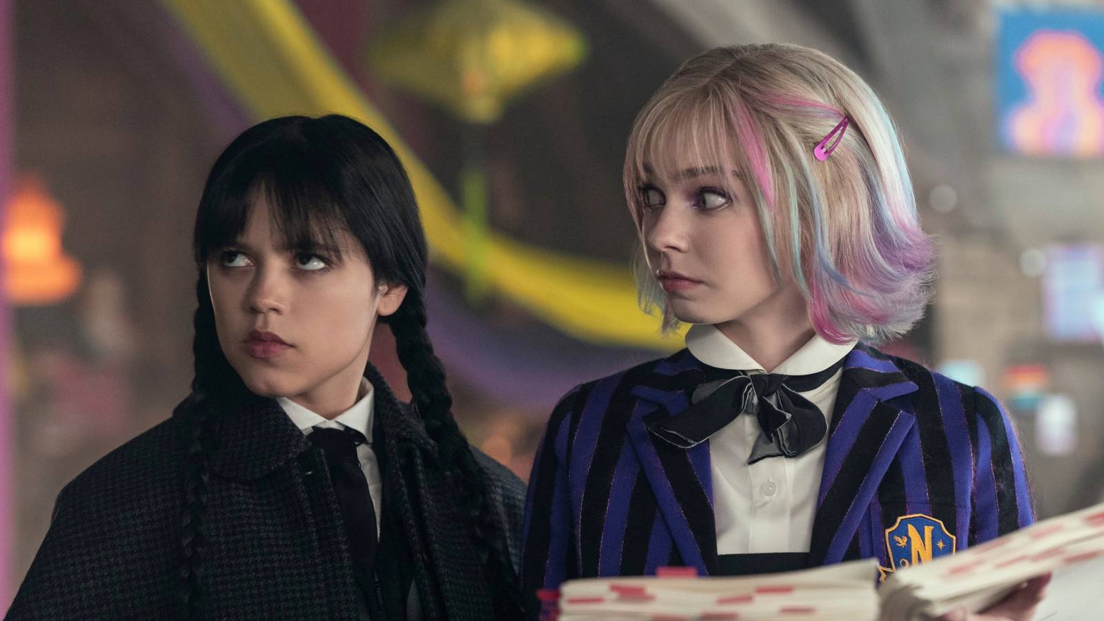 La temporada 2 del miércoles, Enid Cliffhanger es "un final apropiado", dice Star