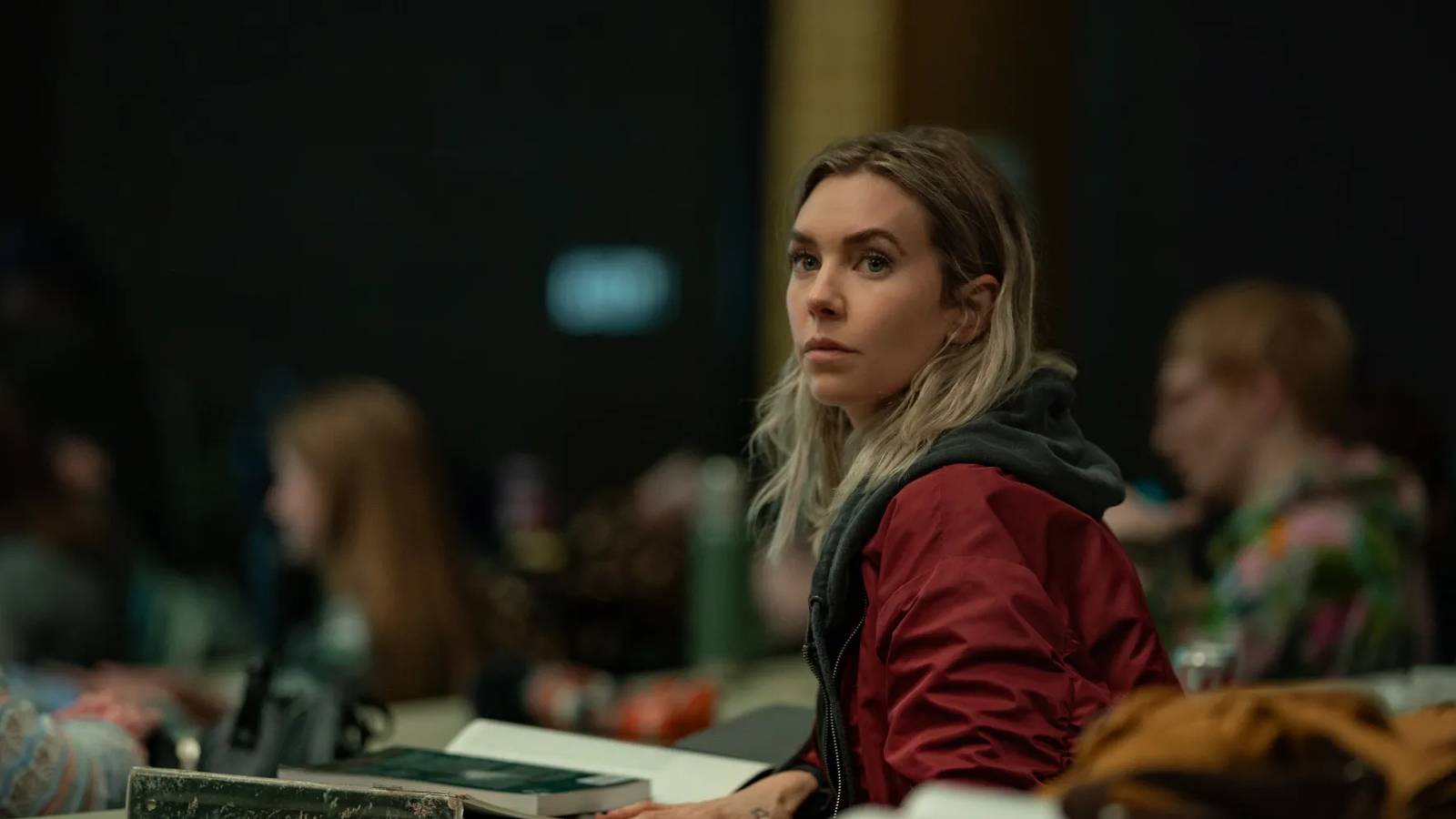 8 razones para ver el nuevo thriller de crimen de Netflix de Vanessa Kirby
