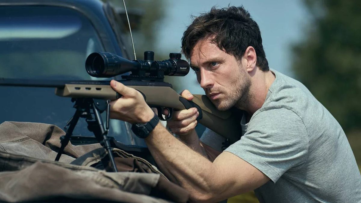 Revisión de Fuze: Aaron Taylor-Johnson y Theo James le dan a este thriller de atracción predecible el calor que necesita