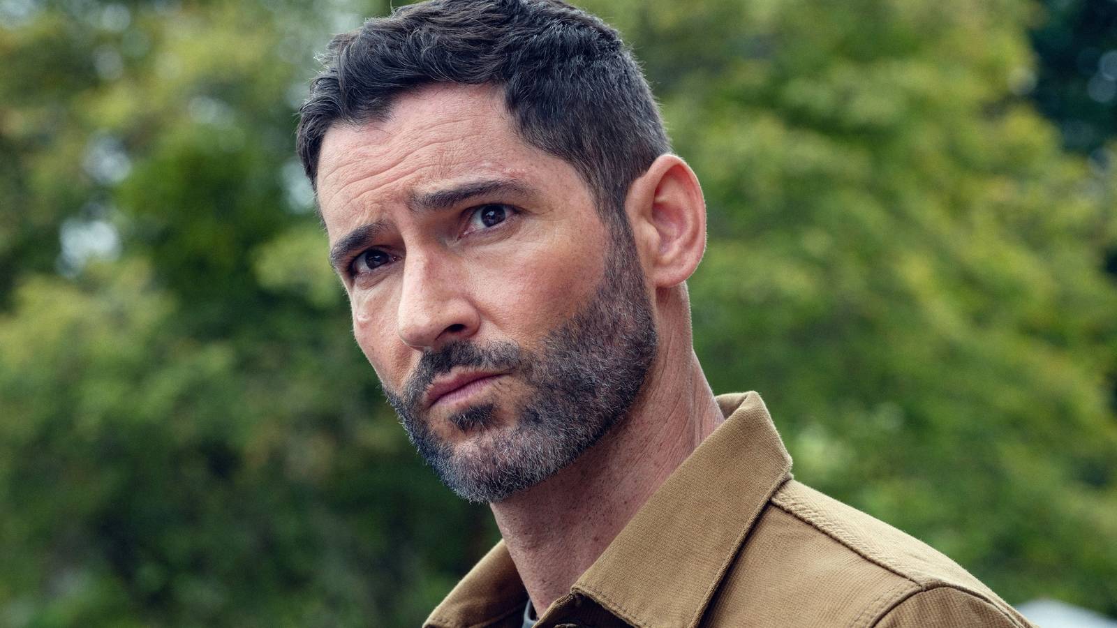 Tom Ellis Spin -off de FBI agrega otra estrella de Chicago en un papel importante