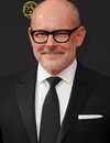 Tiro en la cabeza de Rob Corddry