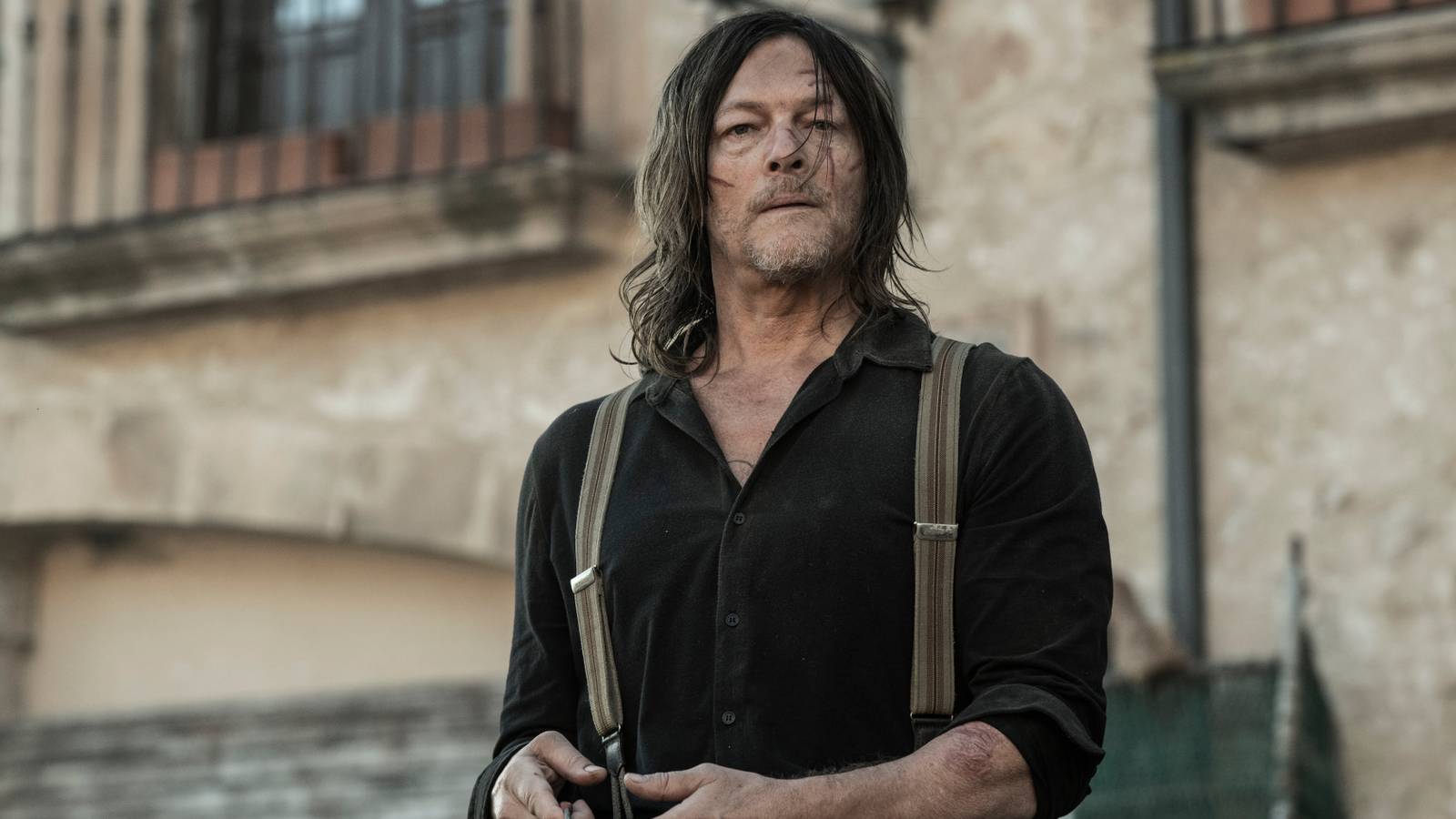 Daryl Dixon Temporada 3 Dejó Londres rápido por una buena razón, dice Twd Boss