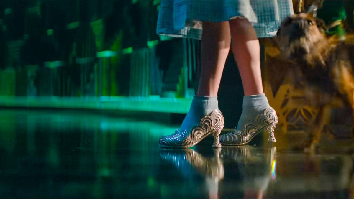 Wicked: For Good Confirma Dorothy Theory & Liberars Wizard Of Oz Remake Imágenes