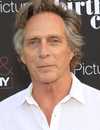 Tiro en la cabeza de William Fichtner