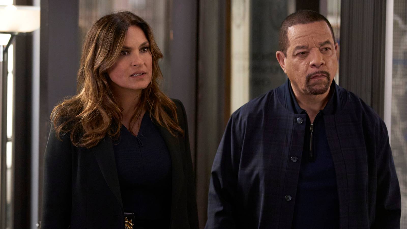 Law & Order: SVU Star se burla de obtener su “A ** Beat” en el estreno de la temporada 27