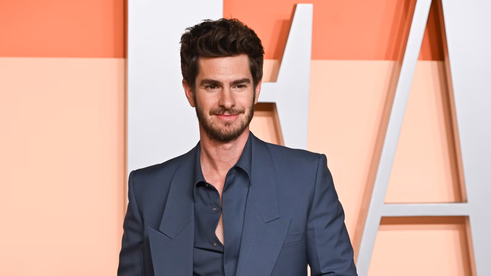 Andrew Garfield responde al importante casting de fans de Harry Potter: “Llego muy tarde al juego”