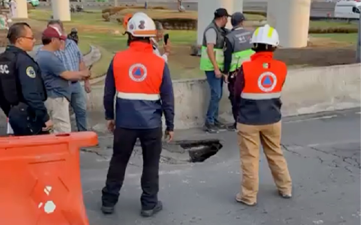 Ahora se registra socavón en puente La Concordia, Iztapalapa