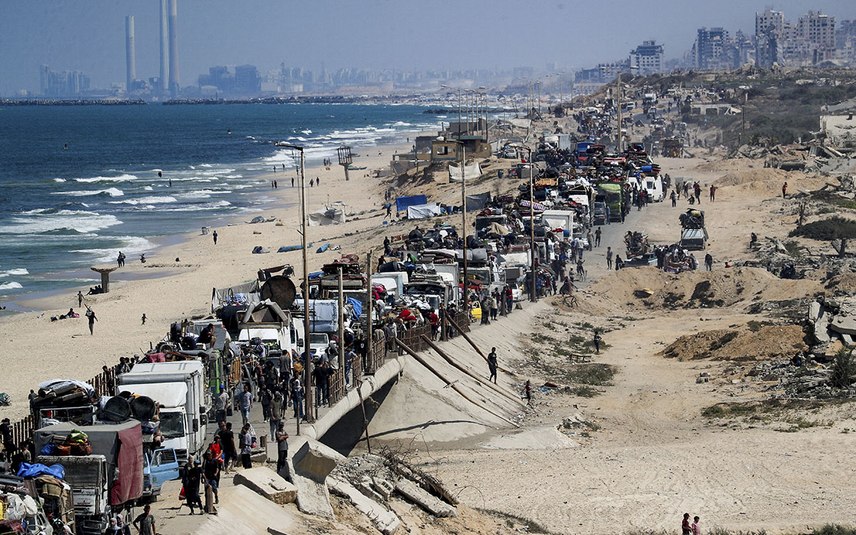 Autoridades de Gaza denuncian ataque a hospital infantil mientras Israel habilita ruta de evacuación